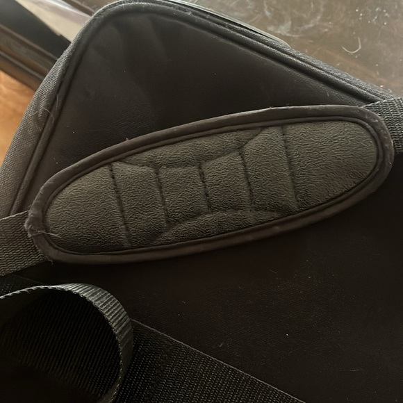 Neotech 17” Checkpoint Friendly Laptop Bag - Picture 13 of 16